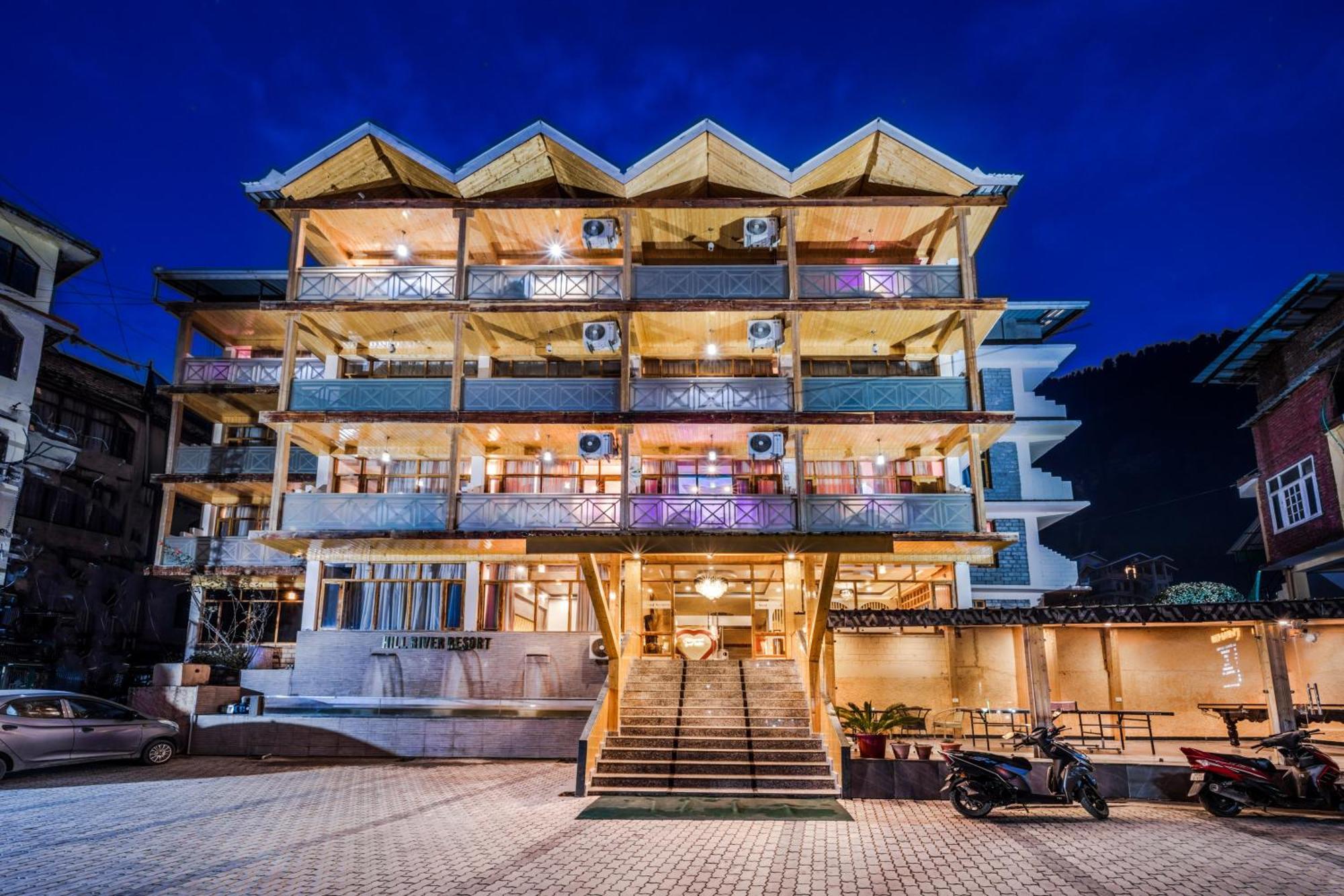 Hill River Resort By West Western 마날리 외부 사진