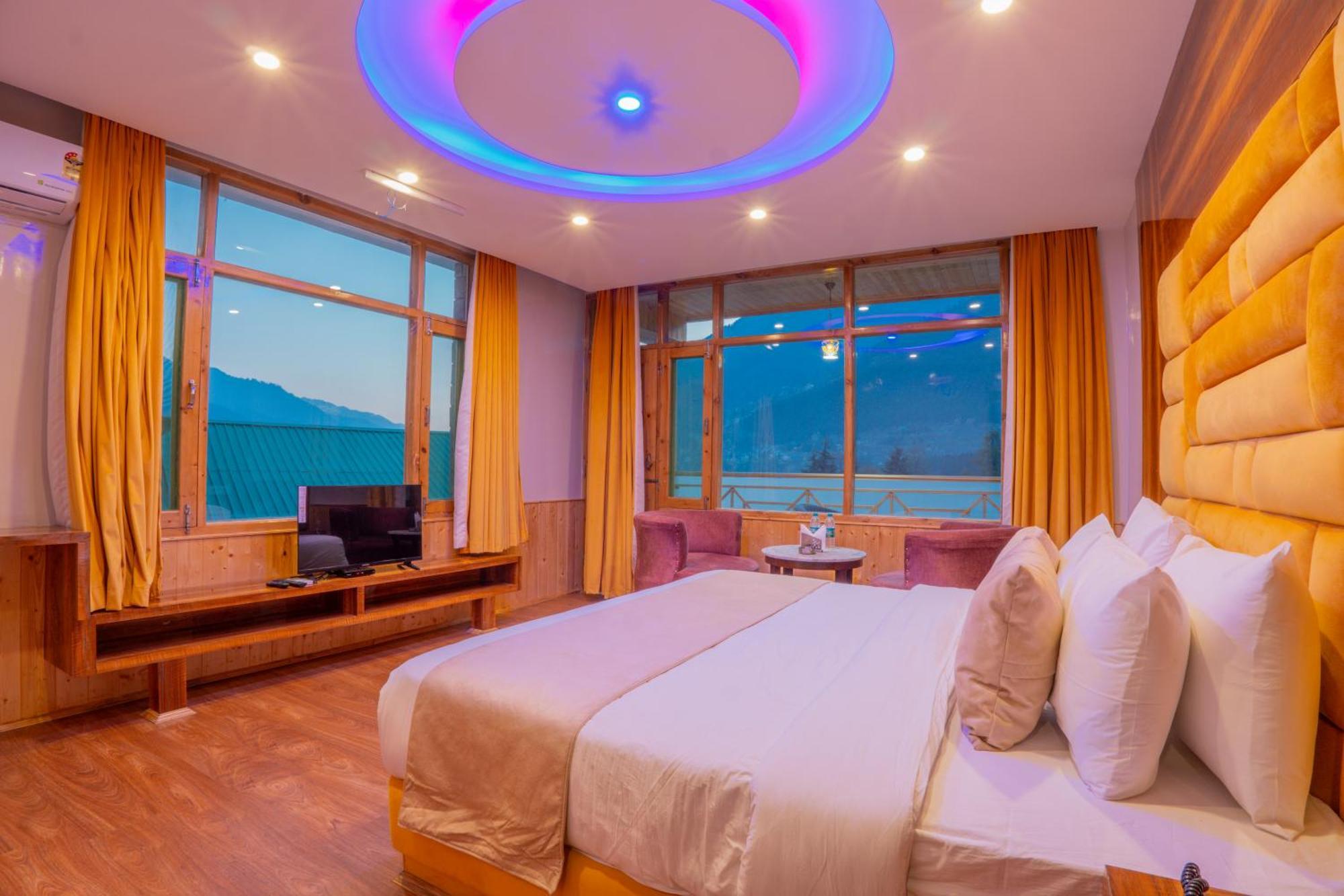 Hill River Resort By West Western 마날리 외부 사진